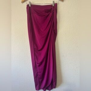 Showpo side tie open slit magenta maxi skirt- Size 4
